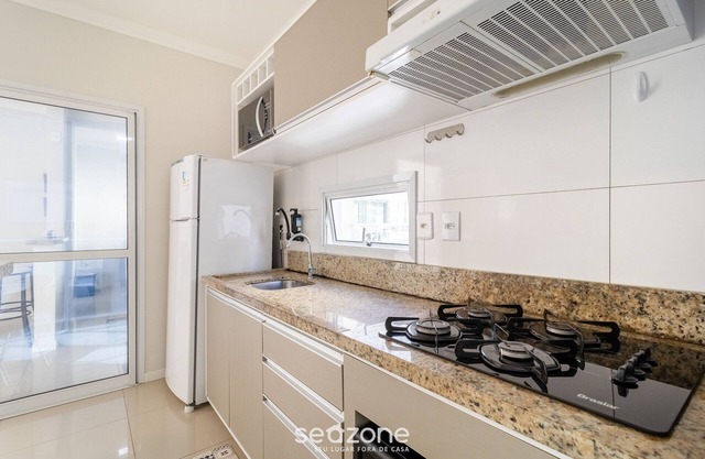 2 Bedroooms Apt w/ BBQ 500m From the Beach Pts0101