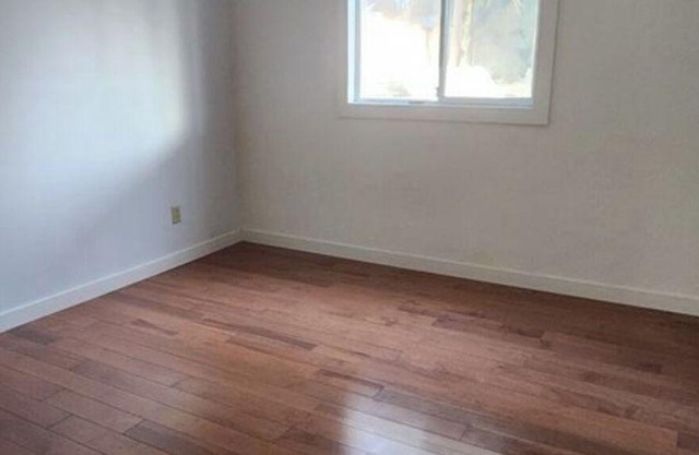 2 Beds, 1 Bath