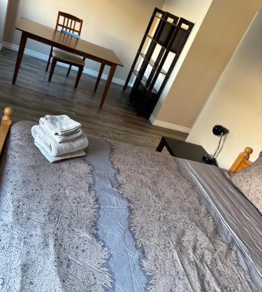 2 beds suit