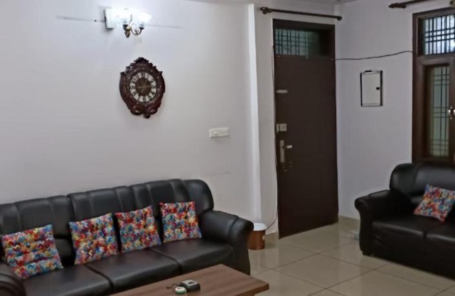 2 BHK In VIP Area, Hazrat Ganj, Lucknow