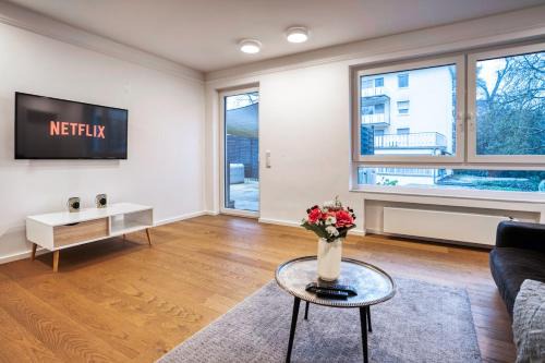 2 BR Loft - WHIRLPOOL - TERRASSE - ZENTRAL - WIFI - BUSINESS - KAFFEE - NETFLIX