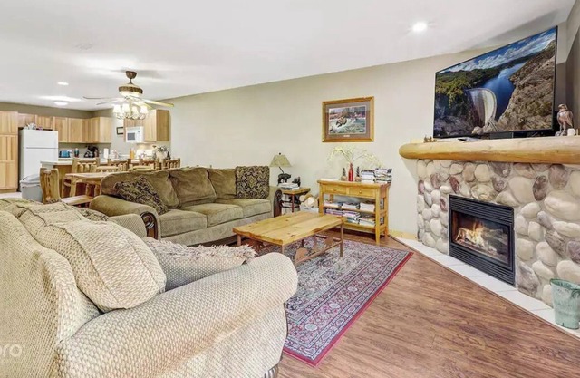 2 BR villa in Utica, IL