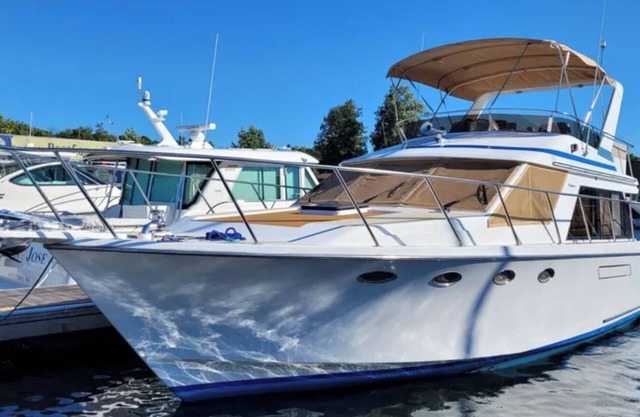 2 Cabin Classic Yacht in Petoskey's Bay Harbor