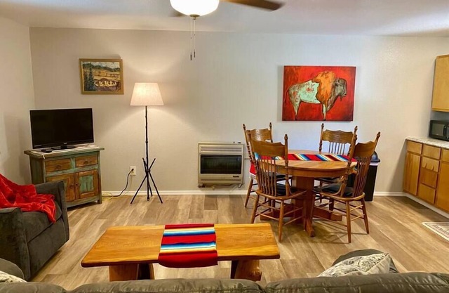 #2 Casita Tatonka at the Catwalk, 2 BdRm Casita w/ Kitchen