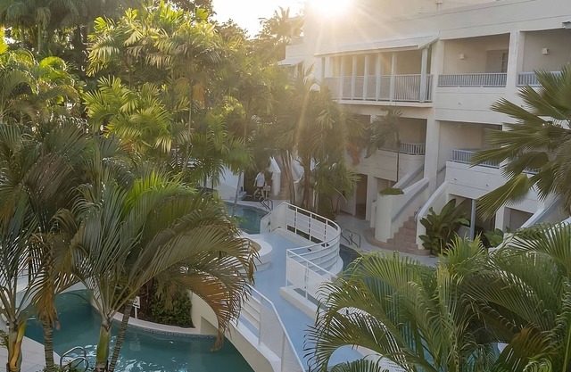 2 Classy Units Close to Bridgetown! Onsite Swimming Pool, FREE Parking!