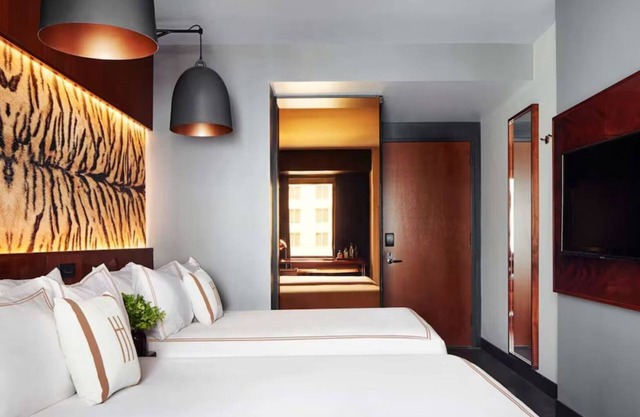 2 Deluxe Double Double Rooms | Hotel Hendricks | Close to Central Park