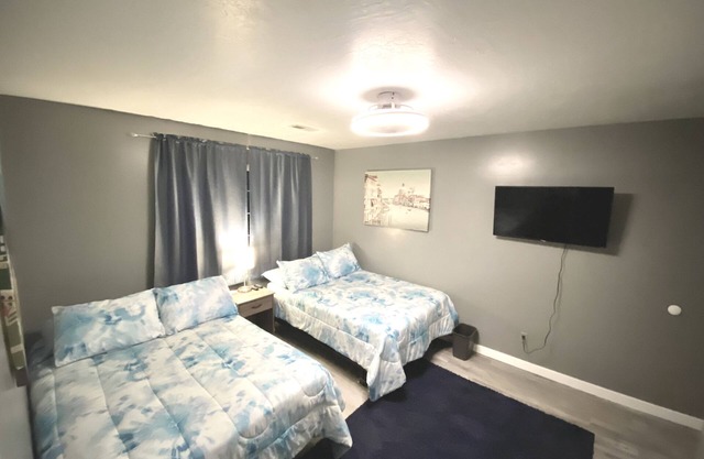 2 Double Beds #5 private room