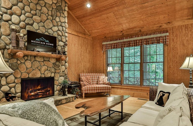 2 Duck Creek Cottage
