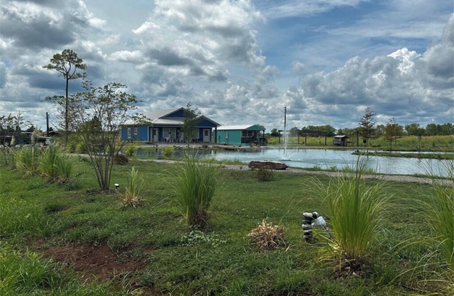 #2 Funny Farm Cabins on the pond.