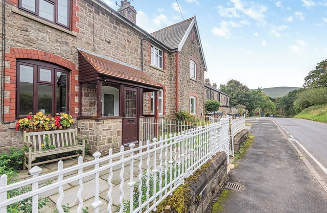 2 bedroom accommodation in Edale, near Castleton