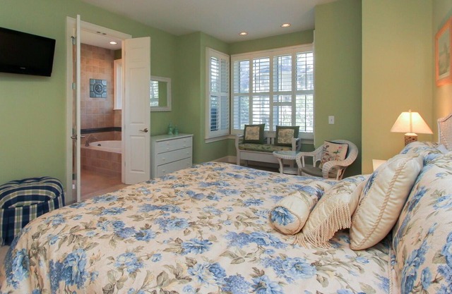 2 Genoa Court