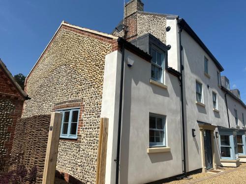 2 High Silver House
