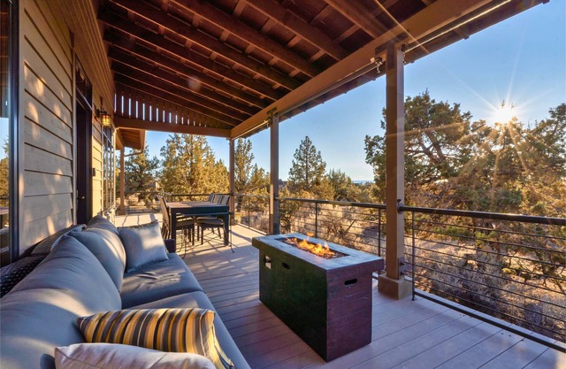 2 Kings+Twin | Hot Tub | Fire Table | Modern Cabin