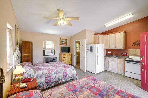 2 Mi to Marina Lake Whitney Studio Retreat!