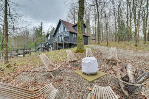 2 Mi to Nubs Nob Resort All-Season Michigan Haven