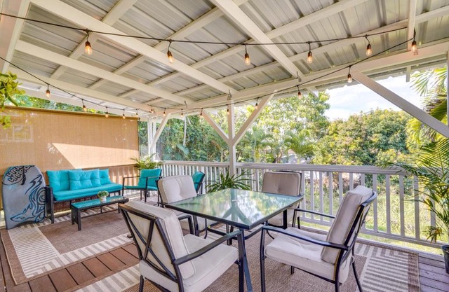 2 Mi to Town and Beach! Lovely Kailua-Kona Home