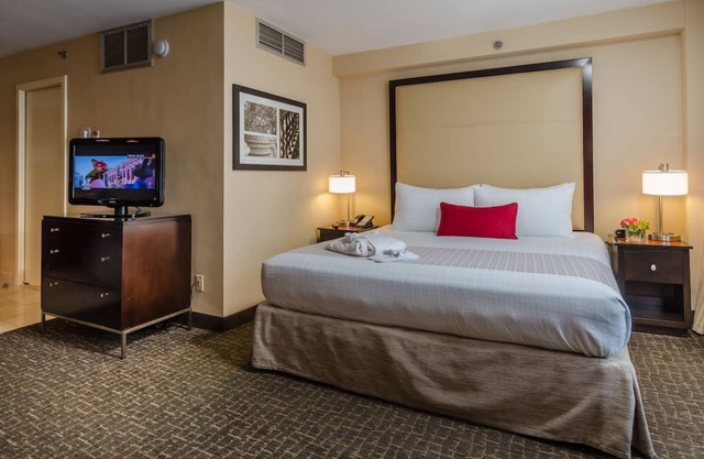 2 Modern Units in the Heart of DC! Pet-friendly Property, w/ Private Parking