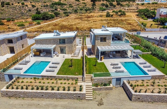 2 New Villas - Prive Pools-Walk to Falassarna Beach-FREE daily Breakfast & Clean
