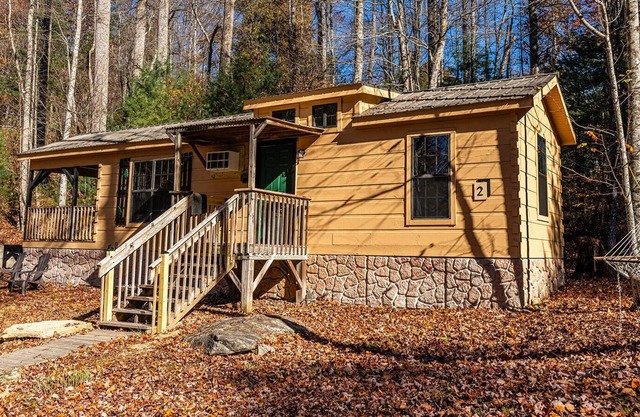 {2 of 4} Cozy Cabins next to Dupont State Park! Pet Friendly!
