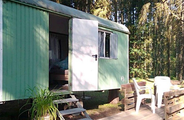 2-person caravan, sanitary facilities in the main house - Mawile-Eifelschlaf, caravan