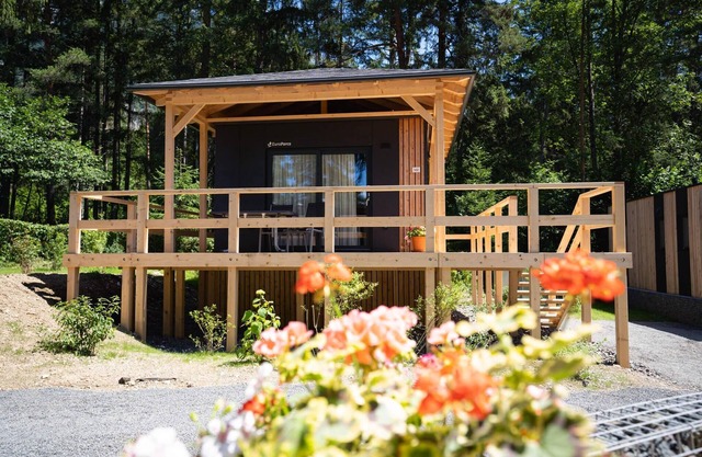 2-person holiday home with 1 bedroom and bathtub