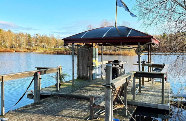 2 person holiday home in HOLMSJÖ