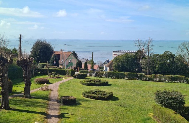 2 pièces vue mer, balcon, parking privé