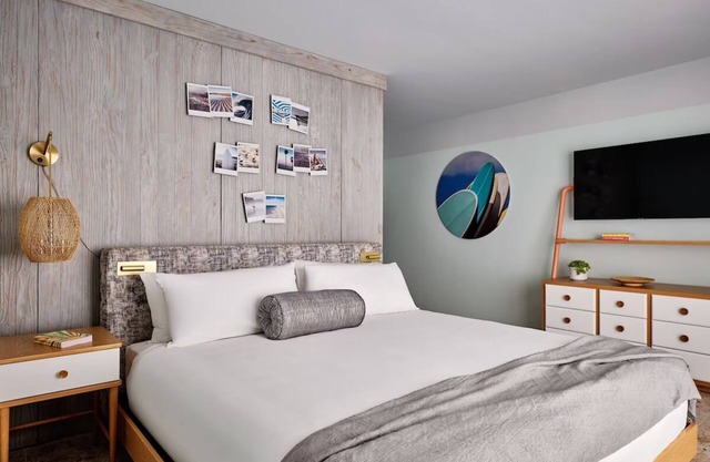 2 Pool View King & Bunk Suite, Riviera Beach Resort, Indoor Pool, Kids Club