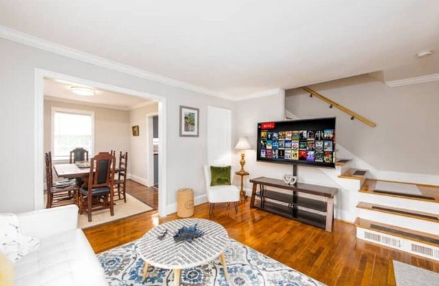 2 Queens Townhouse in South End