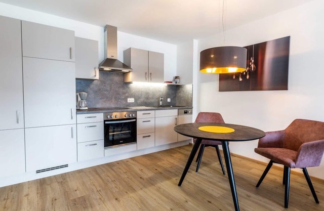 2-room dream for couples