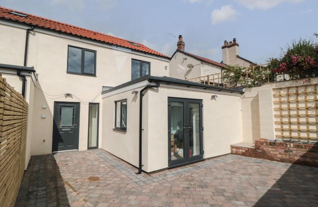 2 Staveley Cottages