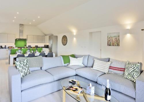 2 Wadd Cottages