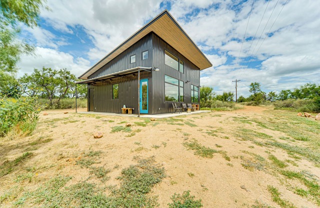 20-Acre Property w/Trail: Hill Country Hideaway!