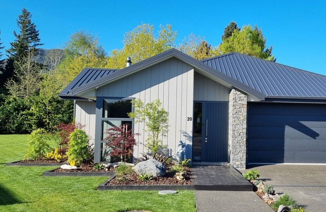 20 Tennyson Close