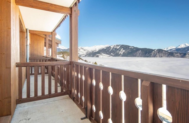 200m del centro estación, terraza, balcón, parking, tv, local para esquís, 32m², Valmorel
