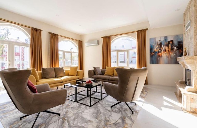 200qm apartment in villa near Airport&Deepo Outlet