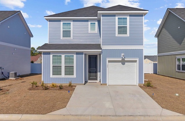 2025 Build-Family-Friendly-EV Charger-Near Golf, Beach & Shopping!