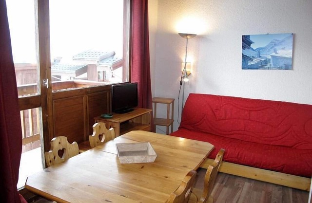 Centro estación, 4.o piso, vista pistas, tv, local para esquís, 42m², La Plagne