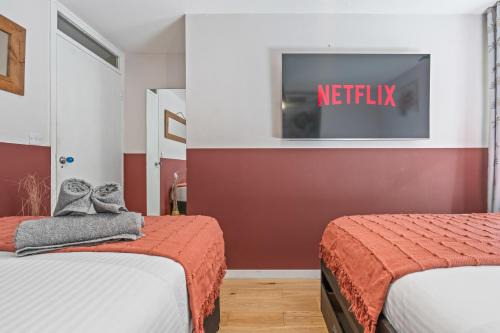 20PercentOff Last Min September Deal-Stylish Lux home in London Bridge & The Shard w Parking&Netflix-Sleeps7!