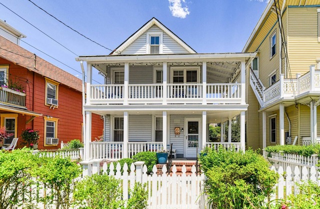 21 Embury - Charming 2-bedroom house near Beach in Ocean Grove