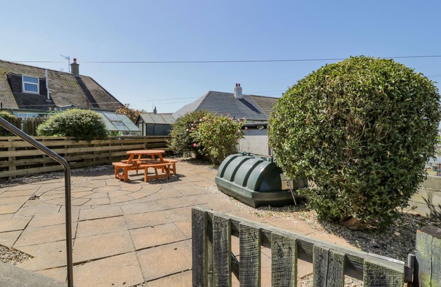22 Turnberry Road