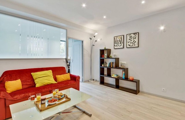 233 Suite Home Paris Concept