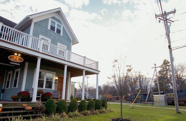24 East Main Street B&B