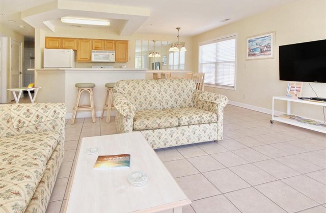 2407-CommonsII-(Brunswick-Plantation)