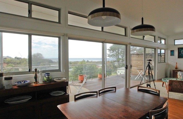 25 George street- Stylish and central with a panoramic ocean view