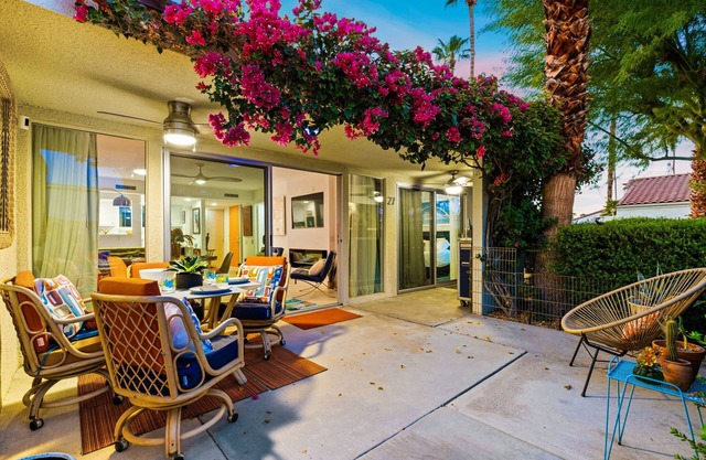 25% Off Aug! Condo Great Reviews -Pool/Hot Tub