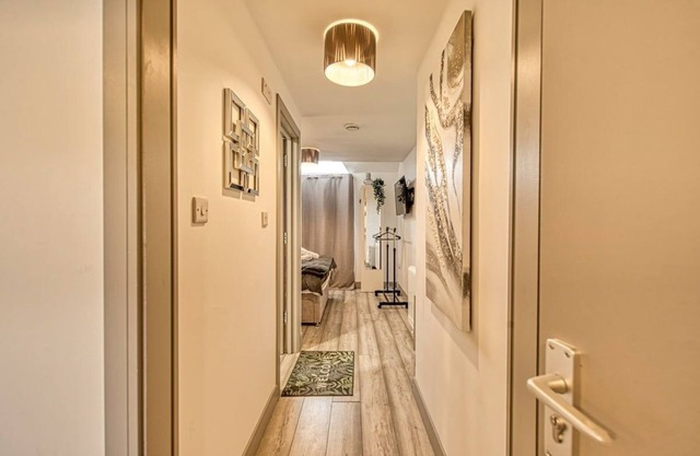 25% off stays! 1bed|near airport