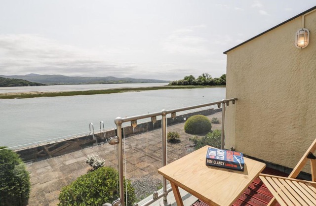 25 South Snowdon Wharf