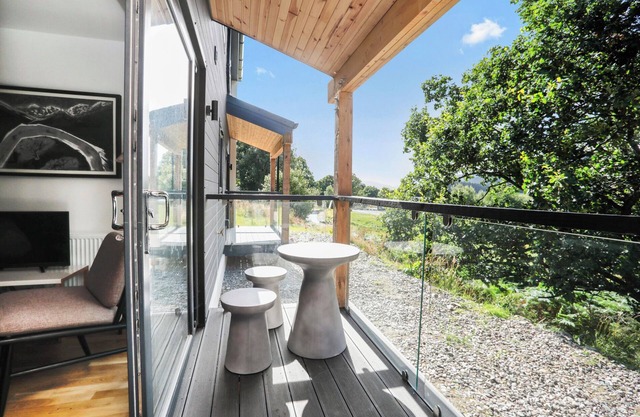 27 Strathtay Lodges