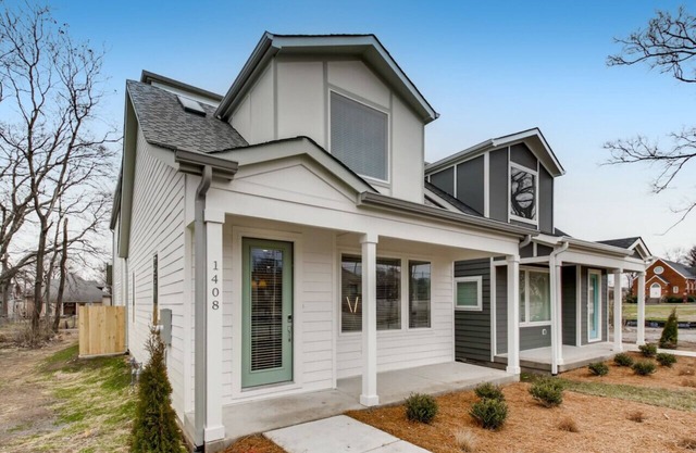 29- 10 Bedroom Buyout- The Music City Collection